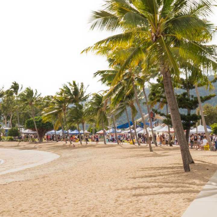 Airlie Beach Markets