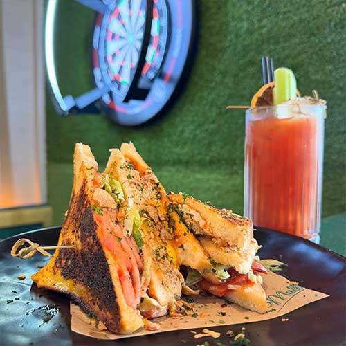 Mulligans Sports Bar